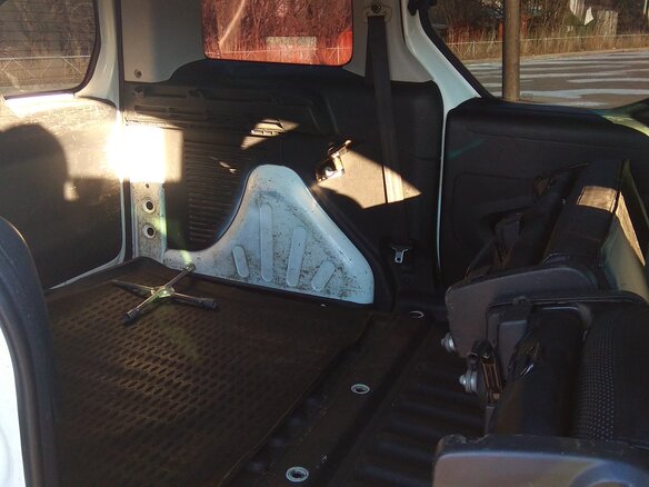2010 Citroen Berlingo II, белый - вид 23