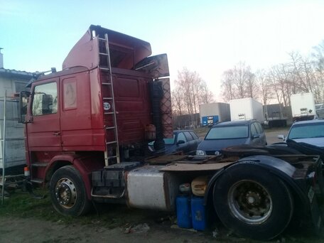 1991 Scania M, пурпурный, 350000 рублей, вид 4