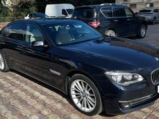 2014 BMW 7 серии Long 750Li xDrive V (F01/F02/F04) Рестайлинг, синий, 2450000 рублей, вид 5