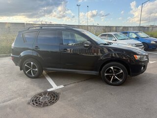 2010 Mitsubishi Outlander II Рестайлинг, чёрный, 950000 рублей, вид 2