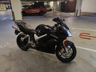 2006 Honda VFR 800, чёрный, 520000 рублей, вид 1