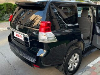 2010 Toyota Land Cruiser Prado 150 Series, чёрный, 3500000 рублей, вид 2