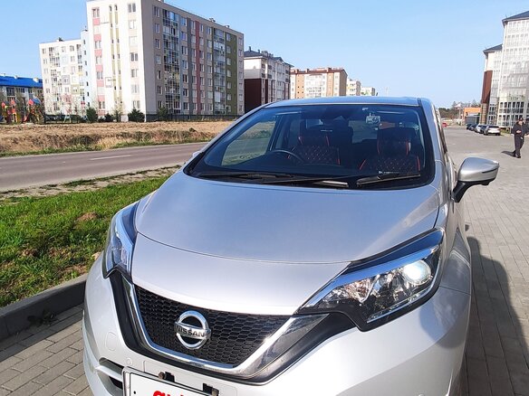 2018 Nissan Note II Рестайлинг, серебристый, 1000000 рублей - вид 10