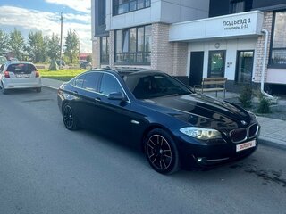 2011 BMW 5 серии 523i VI (F10/F11/F07), чёрный, 2050000 рублей, вид 2