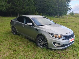 2013 Kia Optima III Рестайлинг, серебристый, 920000 рублей, вид 4