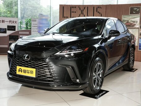 Lexus RX V