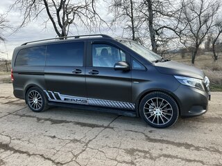 2014 Mercedes-Benz V-Класс Long 250 d длинный III (W447), чёрный, 3300000 рублей, вид 3