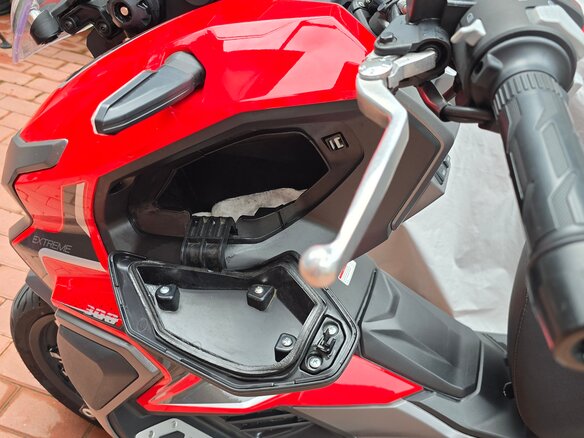 2023 Regulmoto XDV 300, красный, 285000 рублей - вид 14