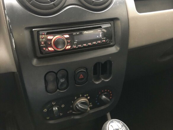2010 Renault Logan I Рестайлинг, чёрный - вид 16