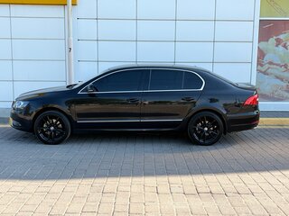 2013 Skoda Superb DSG II Рестайлинг, чёрный, 1450000 рублей, вид 4