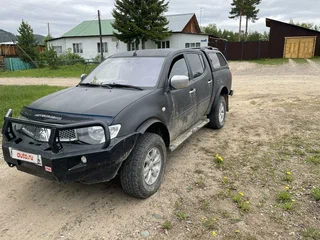 2010 Mitsubishi L200 IV, чёрный, 1000000 рублей, вид 1