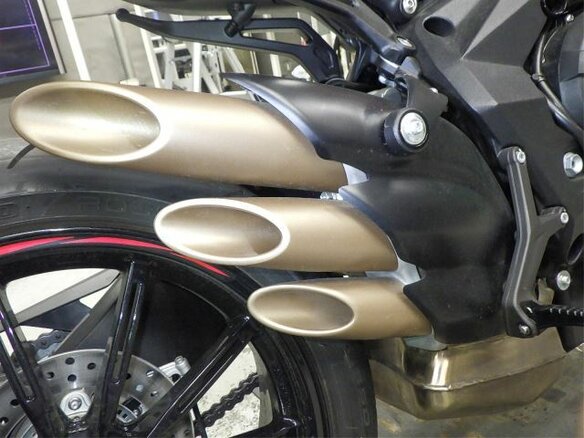 2021 MV Agusta Dragster 800, красный, 1000000 рублей - вид 11