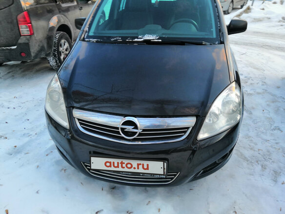 2011 Opel Zafira B Рестайлинг, чёрный - вид 1