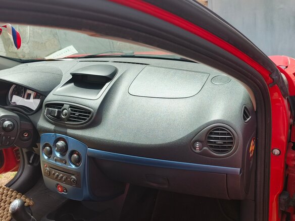 2009 Renault Clio III, красный, 620000 рублей - вид 18
