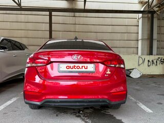 2018 Hyundai Solaris II, красный, 1135000 рублей, вид 5