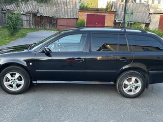 2006 Skoda Octavia I (A4) Рестайлинг, чёрный, 400000 рублей, вид 3