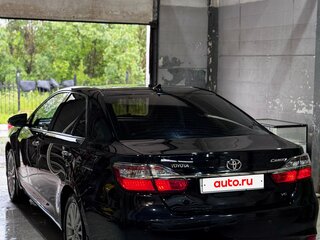 2015 Toyota Camry VII (XV50) Рестайлинг, чёрный, 2630000 рублей, вид 4