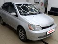 2000 Toyota Platz, серый