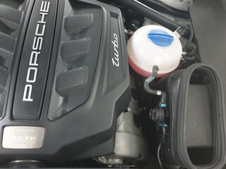 2014 Porsche Macan Turbo I, белый, 8200000 рублей, вид 5