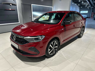 2021 Volkswagen Polo VI, красный, 1932425 рублей, вид 2