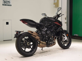 2024 MV Agusta Brutale 800, чёрный, 1300000 рублей, вид 5