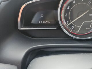 2013 Mazda 3 III (BM), белый, 1150000 рублей, вид 3