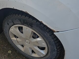 2017 Renault Logan II, белый, 550000 рублей, вид 4