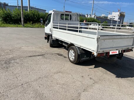 1993 Fuso (Mitsubishi) Canter, белый, 900000 рублей, вид 3