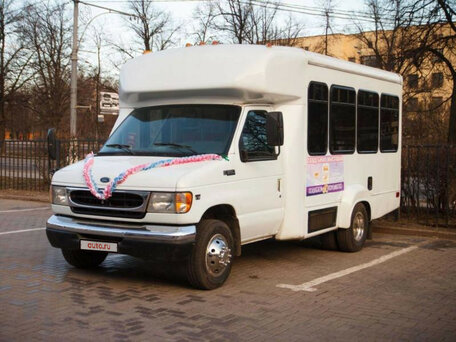 2000 Ford E-series, белый, 650000 рублей, вид 1