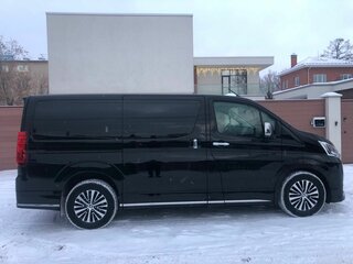 2019 Toyota HiAce H300, чёрный, 6200000 рублей, вид 4