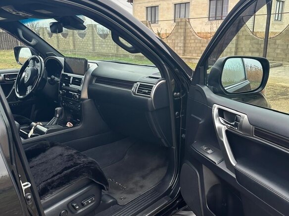2022 Lexus GX 460 II Рестайлинг 2, чёрный, 10000000 рублей - вид 8