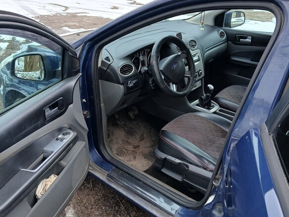 2010 Ford Focus II Рестайлинг, синий, 450000 рублей - вид 6