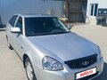 2013 Lada (ВАЗ) Priora I Рестайлинг, серебристый, 405000 рублей - вид 2