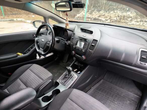 2015 Kia Cerato III, коричневый, 1100000 рублей - вид 6