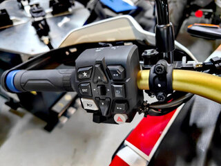 2025 Honda CRF 1100L Africa Twin, синий, 2900000 рублей, вид 4