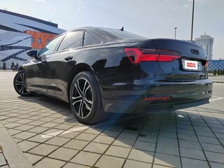 2022 Audi A6 45 TFSI V (C8) Рестайлинг, чёрный, 3450000 рублей, вид 5