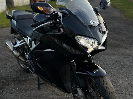 2014 Honda VFR 800, чёрный, 724990 рублей, вид 1
