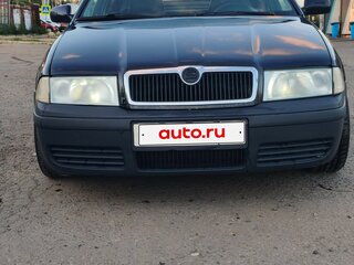 2000 Skoda Octavia I (A4) Рестайлинг, синий, 360000 рублей, вид 1