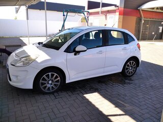 2011 Citroen C3 II, белый, 630000 рублей, вид 2