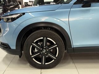 2024 Honda Vezel II, голубой, 2320000 рублей, вид 4