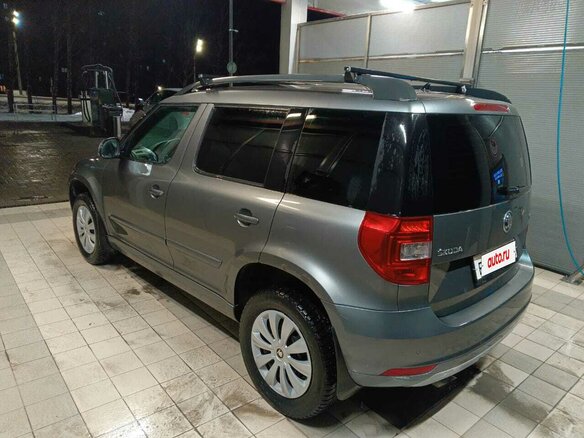 2014 Skoda Yeti I Рестайлинг, серый, 1099000 рублей - вид 5