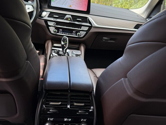 2020 BMW 5 серии 530i xDrive VII (G30/G31/G38) Рестайлинг, чёрный, 5000000 рублей - вид 12