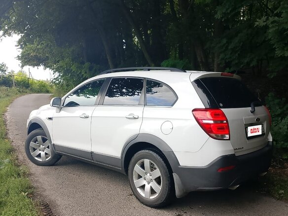 2014 Chevrolet Captiva I Рестайлинг 2, белый, 1250000 рублей - вид 4