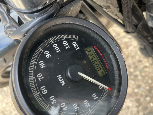 2012 Harley-Davidson Sportster 883, чёрный, 860000 рублей - вид 6