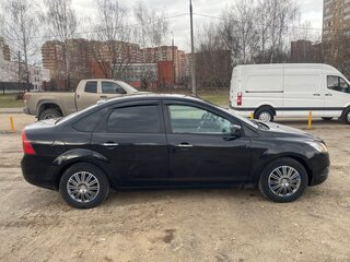 2011 Ford Focus II Рестайлинг, чёрный, 600000 рублей, вид 2
