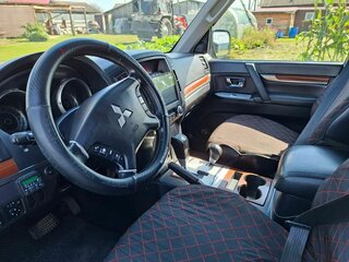 2007 Mitsubishi Pajero IV, чёрный, 1300000 рублей, вид 5