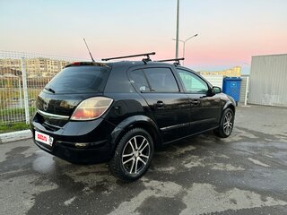 2008 Opel Astra H Рестайлинг, чёрный, 205555 рублей, вид 3