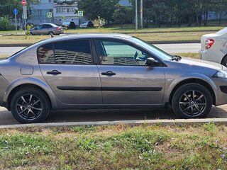 2008 Renault Megane II Рестайлинг, серый, 490000 рублей, вид 2