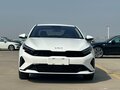 2022 Kia K3 II (China Market) Рестайлинг, белый, 2033000 рублей - вид 7