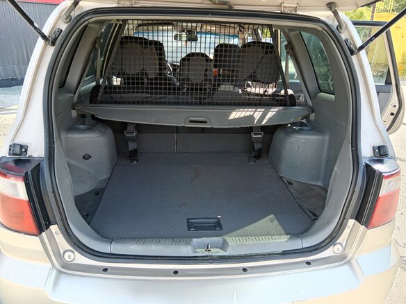 2004 Kia Carens I (RS) Рестайлинг, бежевый, 335000 рублей - вид 12